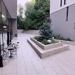 Herastrau Prestige Apartment Win *