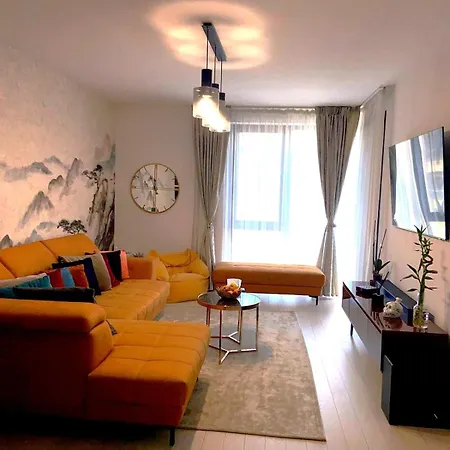 Herastrau Win No 4 Apartment